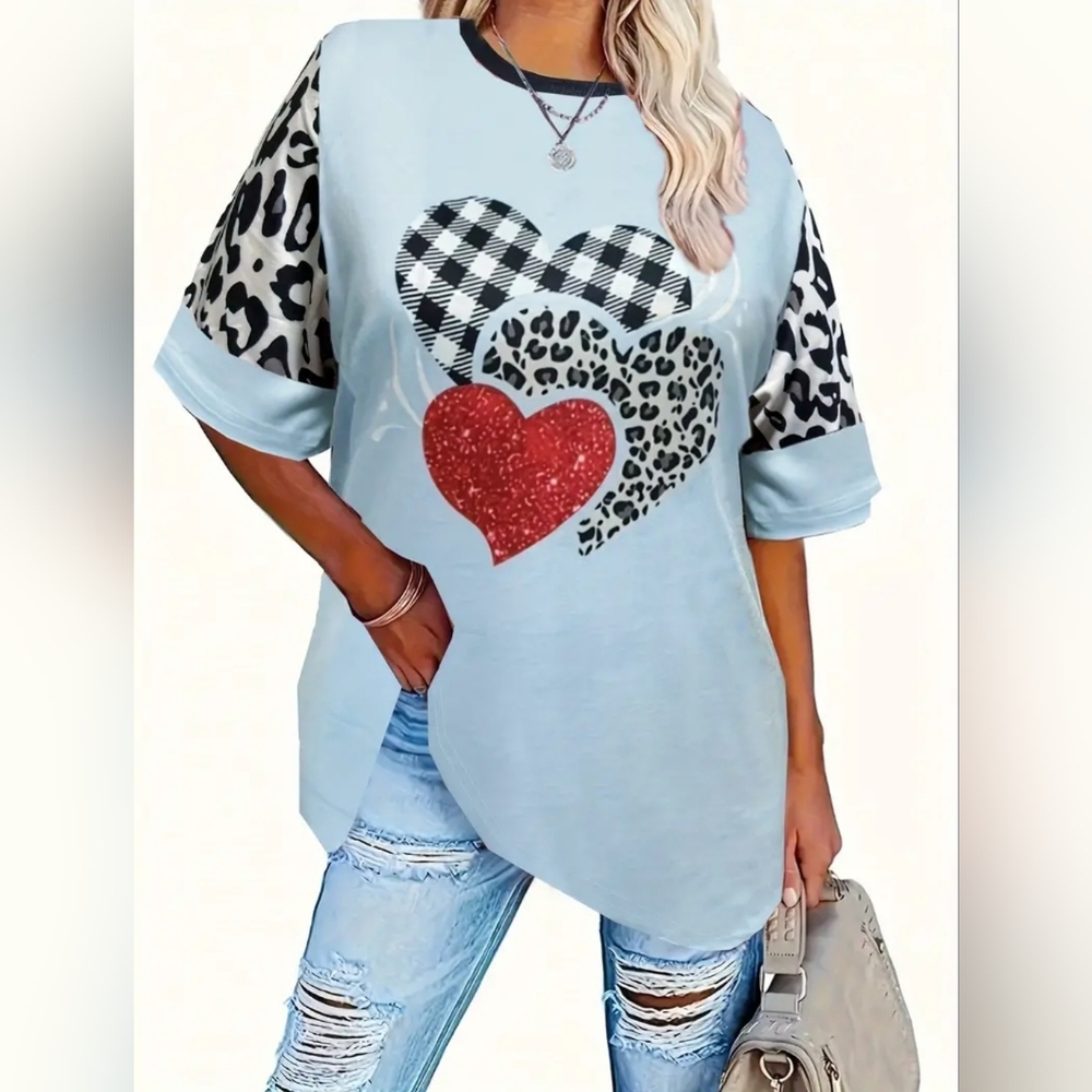 Plus size plaid heart tee